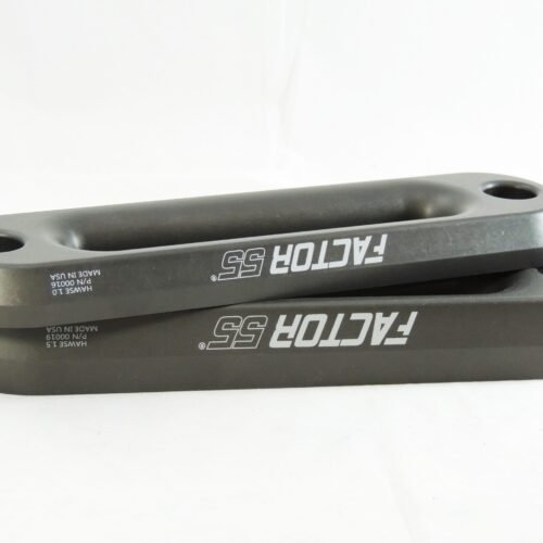 00019.jpg ~(4 lbs. 15X4X2)~ HAWSE FAIRLEAD 1.5 (1.5 IN THICK)