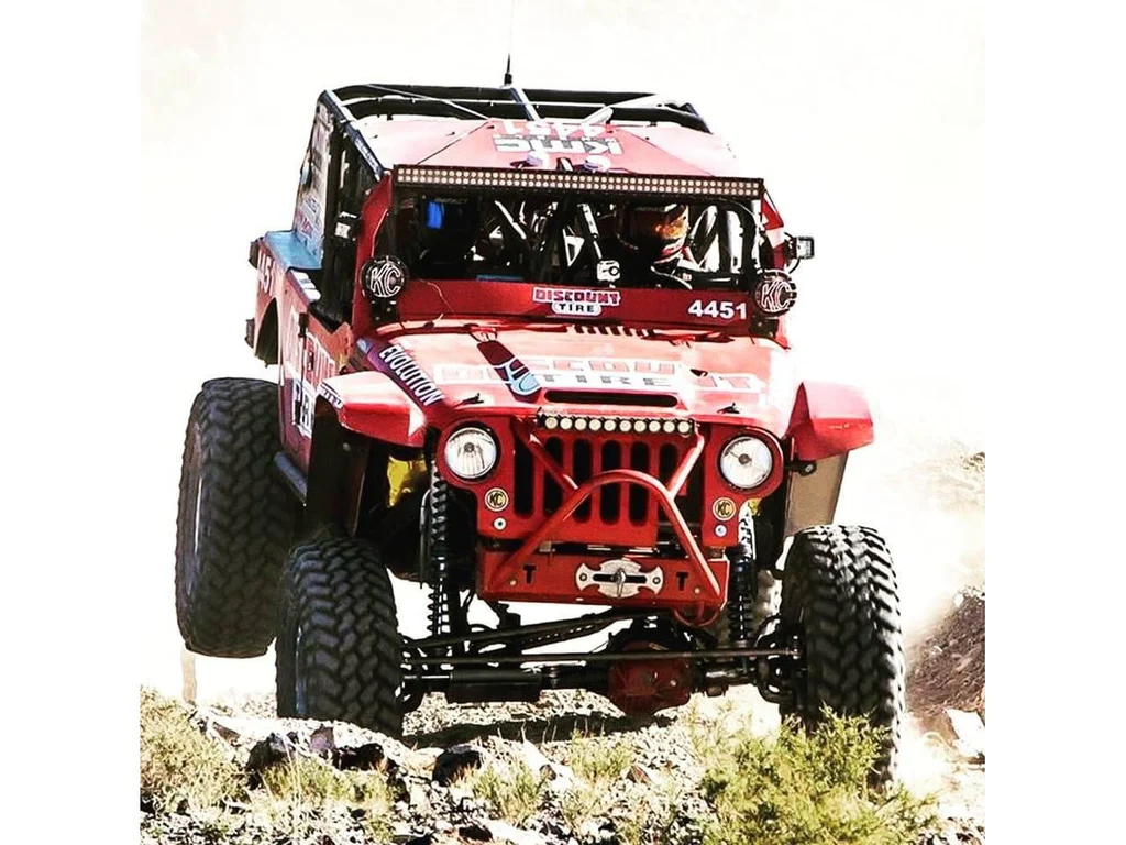 JK JKU FRONT DOUBLE THROWDOWN KING COILOVER BYPASS SYSTEM (AFTERMARKET AXLES ) JEEP WRANGLER - Image 2