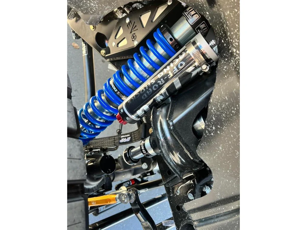 LONG ARM 392 3-5 inch LIFT KING 2.5 inch COILOVER PRO SUSPENSION SYSTEMS ( 4-Door ) JEEP WRANGLER - Image 3